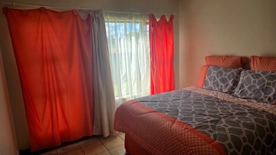 2 Bedroom Property for Sale in Pellissier Free State